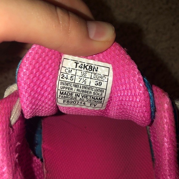 ASIC running shoe - Picture 4 of 4